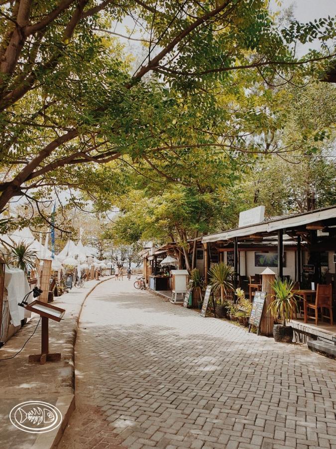 Scallywags Beach Club Gili Air Exterior foto