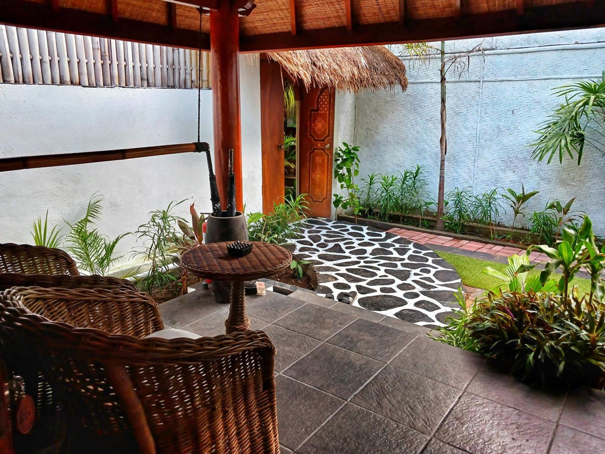Scallywags Beach Club Gili Air Exterior foto